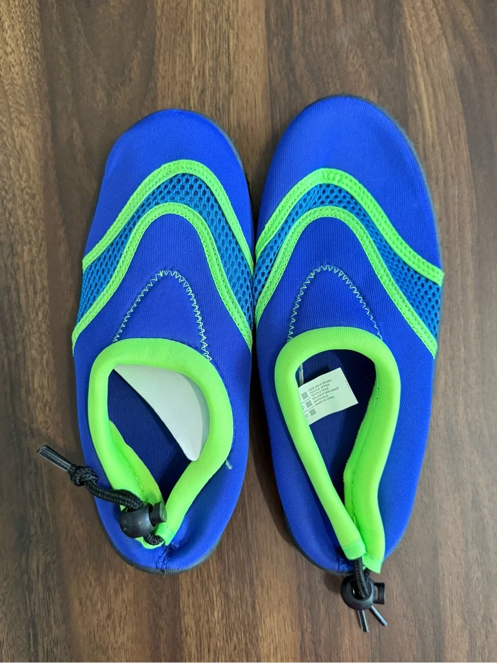 New boys water shoes